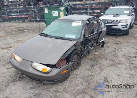 2001 Saturn Sl1 from USA, damaged, VIN 1G8ZH52861Z207239